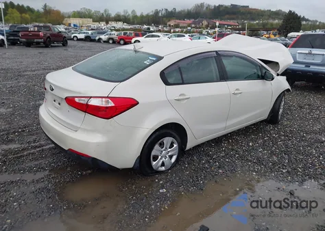 2014 Kia Forte Lx z USA, uszkodzony, nr VIN KNAFK4A60E5145870